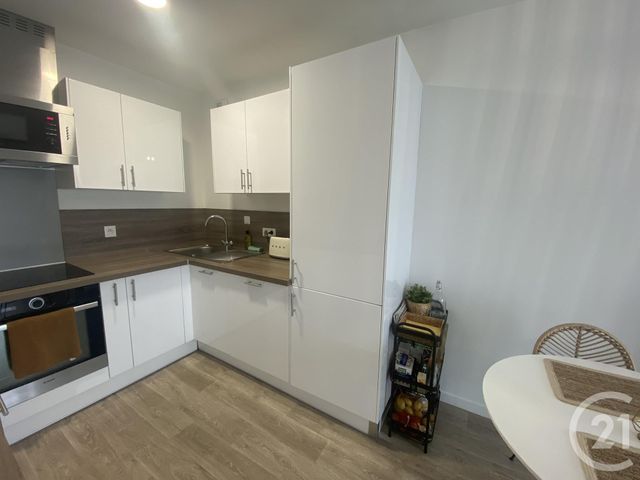 Appartement F2 à vendre - 2 pièces - 40,27 m2 - Pontoise - 95 - ILE-DE-FRANCE