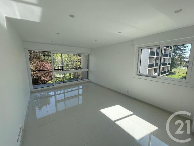 Appartement à vendre - 3 pièces - 65 m2 - Pontoise - 95 - ILE-DE-FRANCE