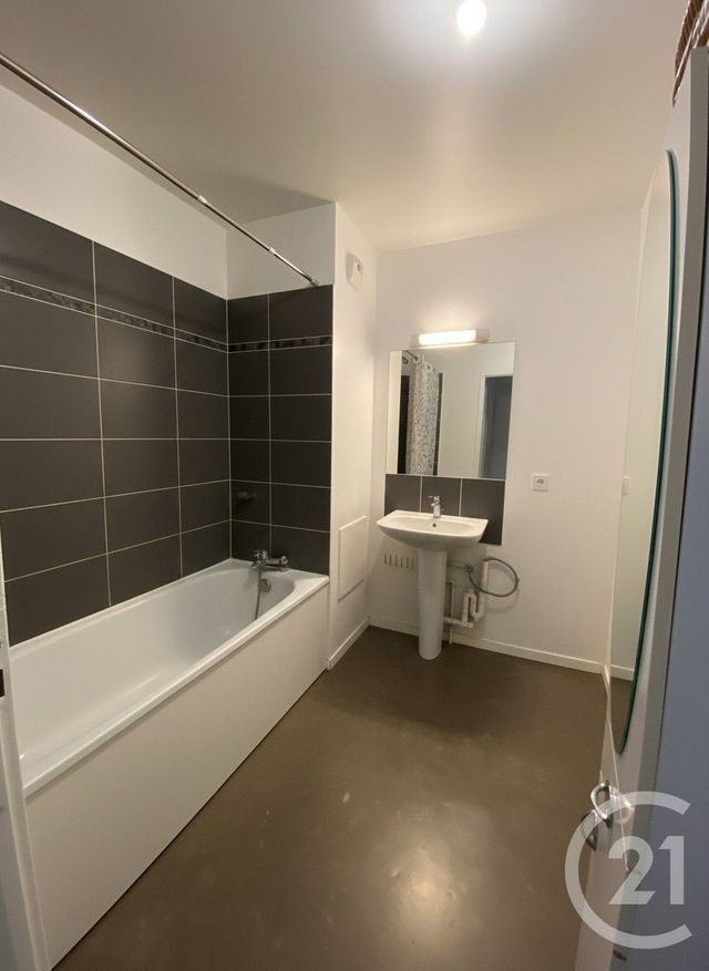 Appartement &agrave; vendre - 3 pi&egrave;ces - 57,35 m2 - St Ouen L Aumone - 95 - ILE-DE-FRANCE