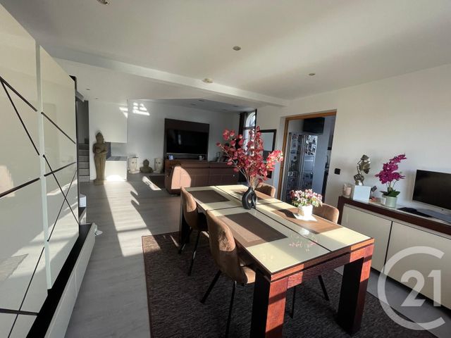 Appartement à vendre - 6 pièces - 162,08 m2 - Pontoise - 95 - ILE-DE-FRANCE
