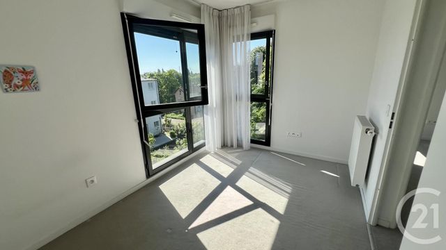 Afficher la photo en grand Appartement Duplex à vendre - 4 pièces - 79,40 m2 - Pontoise - 95 - ILE-DE-FRANCE