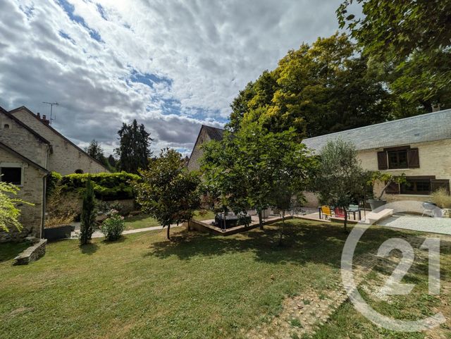 Afficher la photo en grand Maison à vendre - 7 pièces - 205 m2 - Pontoise - 95 - ILE-DE-FRANCE