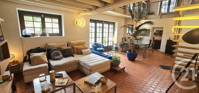 Afficher la photo en grand Maison à vendre - 7 pièces - 205 m2 - Pontoise - 95 - ILE-DE-FRANCE