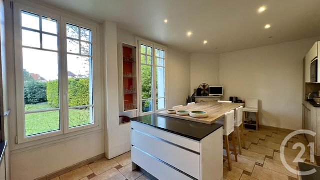 Maison à vendre - 7 pièces - 146,23 m2 - Pontoise - 95 - ILE-DE-FRANCE