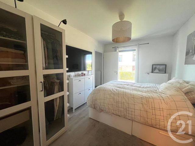 Appartement T2 à vendre - 2 pièces - 41,72 m2 - Pontoise - 95 - ILE-DE-FRANCE