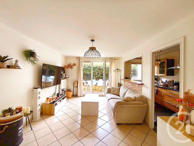 Appartement F3 à vendre - 3 pièces - 64,75 m2 - Pontoise - 95 - ILE-DE-FRANCE