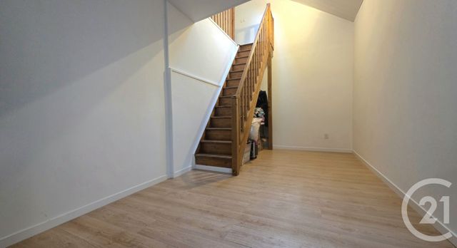 Maison à vendre - 7 pièces - 220 m2 - Pontoise - 95 - ILE-DE-FRANCE