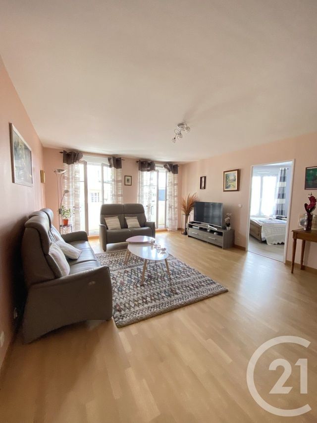 Appartement à vendre - 5 pièces - 94,22 m2 - Osny - 95 - ILE-DE-FRANCE