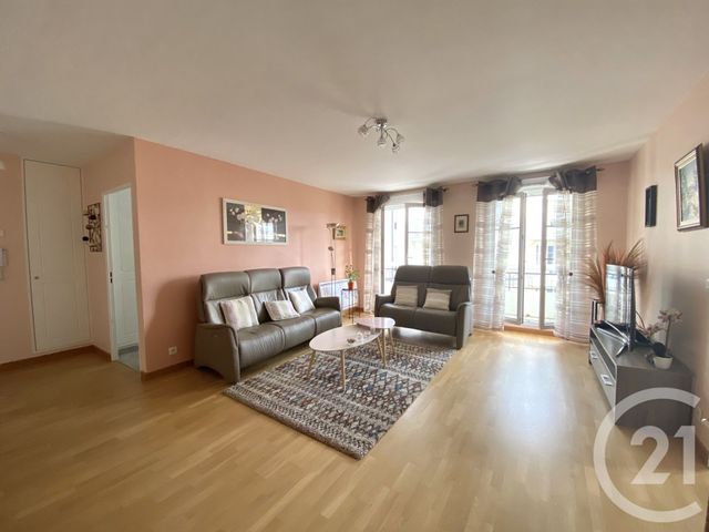 Appartement à vendre - 5 pièces - 94,22 m2 - Osny - 95 - ILE-DE-FRANCE