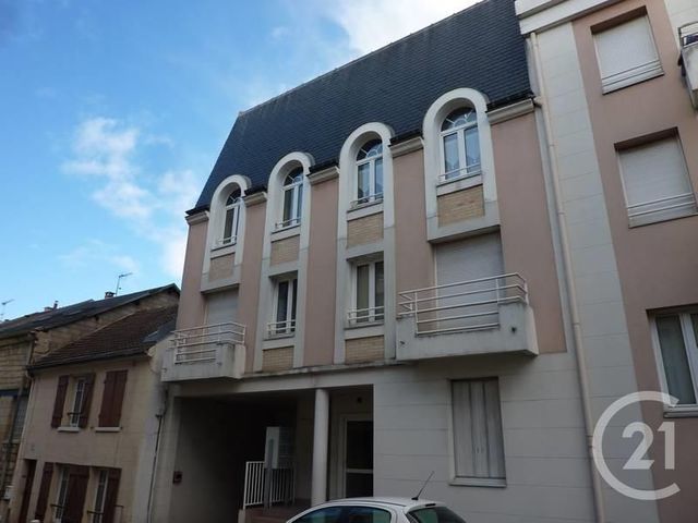 Appartement Duplex à louer - 3 pièces - 76,70 m2 - Pontoise - 95 - ILE-DE-FRANCE