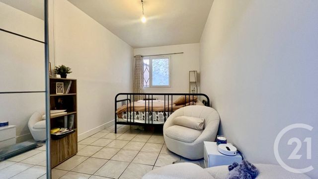 Appartement F1 à vendre PONTOISE