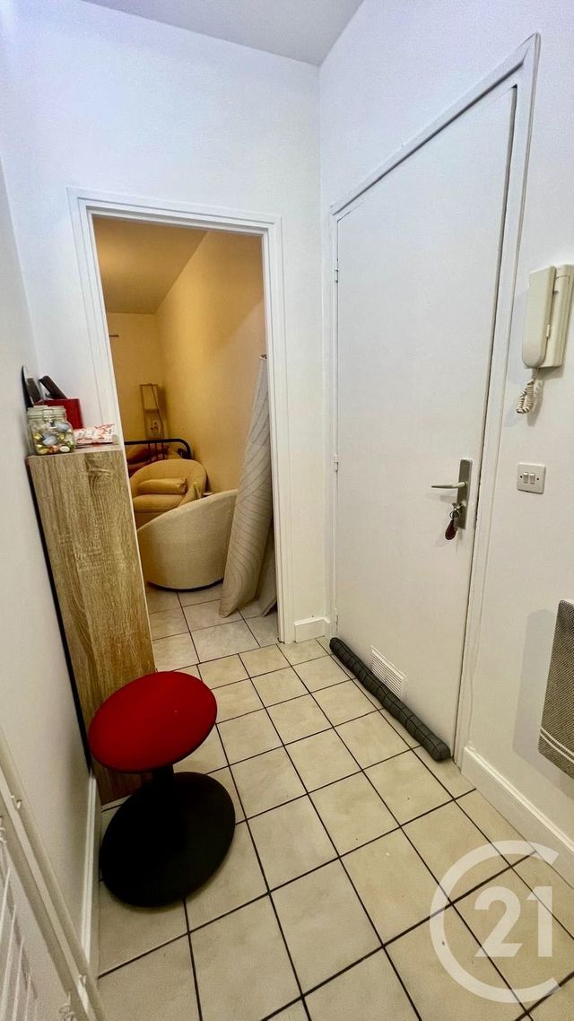 Appartement F1 &agrave; vendre - 1 pi&egrave;ce - 25 m2 - Pontoise - 95 - ILE-DE-FRANCE
