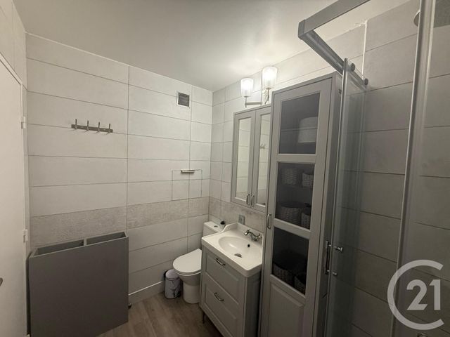 Appartement Studio &agrave; louer - 1 pi&egrave;ce - 34 m2 - Pontoise - 95 - ILE-DE-FRANCE