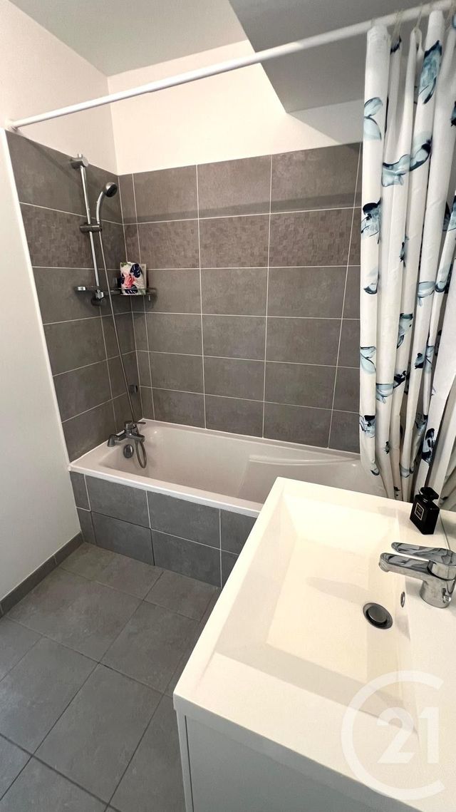 Appartement Duplex &agrave; vendre - 4 pi&egrave;ces - 78,47 m2 - Pontoise - 95 - ILE-DE-FRANCE