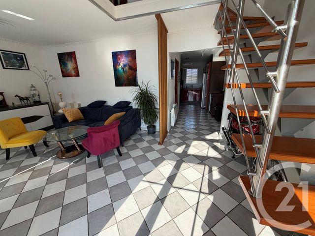 Appartement Duplex &agrave; vendre - 5 pi&egrave;ces - 95,29 m2 - Pontoise - 95 - ILE-DE-FRANCE