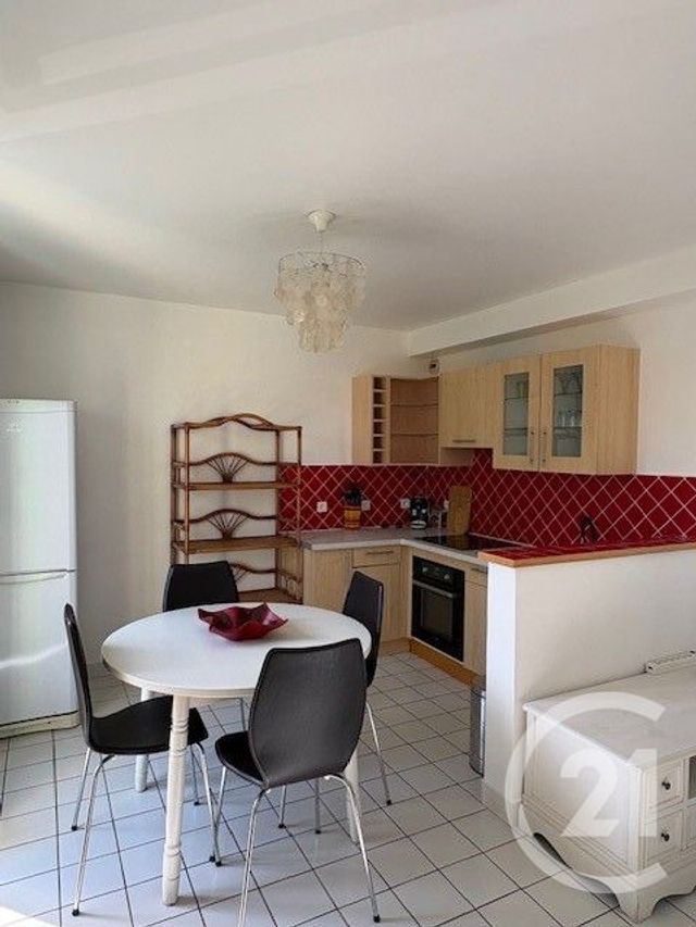 Appartement &agrave; louer - 2 pi&egrave;ces - 36,95 m2 - Pontoise - 95 - ILE-DE-FRANCE