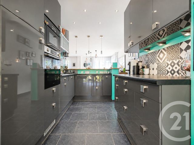 Maison &agrave; vendre - 8 pi&egrave;ces - 181 m2 - Pontoise - 95 - ILE-DE-FRANCE