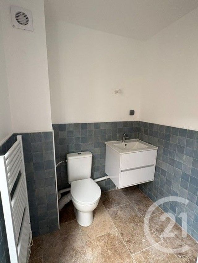 Appartement &agrave; louer - 2 pi&egrave;ces - 35,18 m2 - Pontoise - 95 - ILE-DE-FRANCE