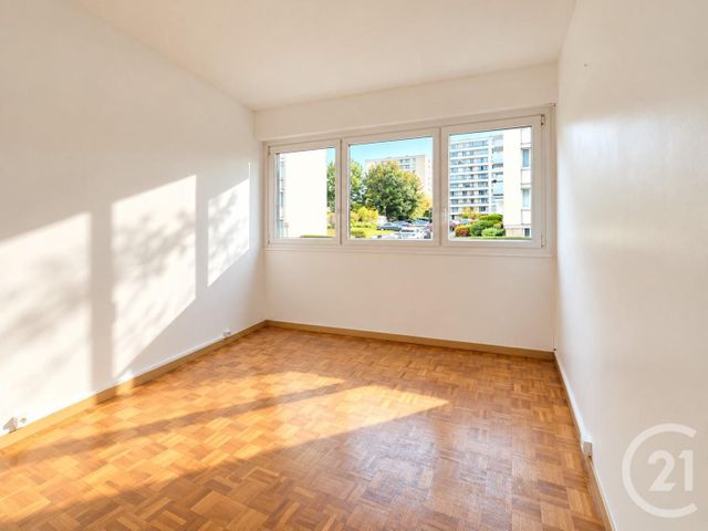 Appartement F2 &agrave; vendre - 2 pi&egrave;ces - 57,07 m2 - Pontoise - 95 - ILE-DE-FRANCE