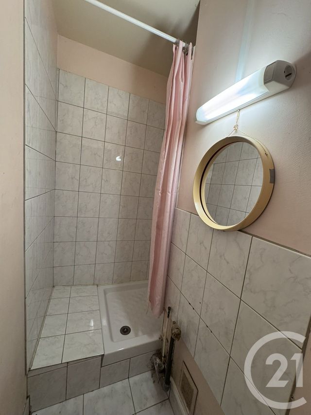 Appartement F4 &agrave; louer - 4 pi&egrave;ces - 82,83 m2 - Pontoise - 95 - ILE-DE-FRANCE